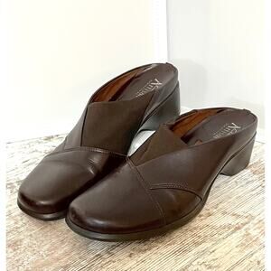 Clarks Artisan Collection Brown Leather Slip-On Women’s Shoes